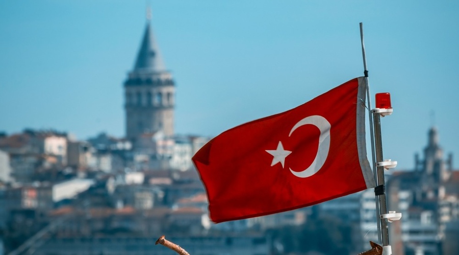 Turkey Freezes Brokerage Assets Amid Widening Fund Collapse Probe