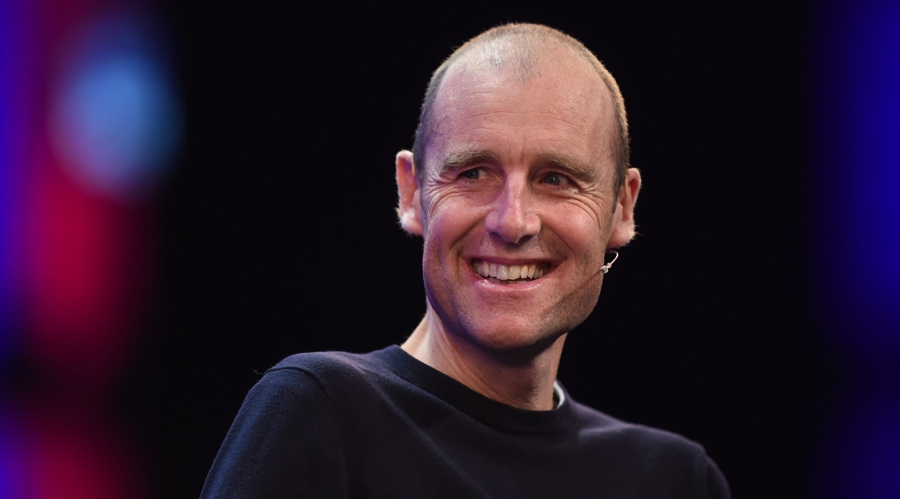 Adyen raises 2026 revenue outlook to 21-23% on strong volume