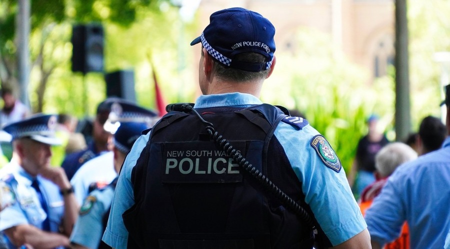 ASIC Leads Police Raid on Sydney Broker Evolution Capital
