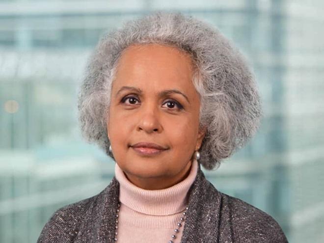 HSBC CFO Pam Kaur to Exit Role in 2027